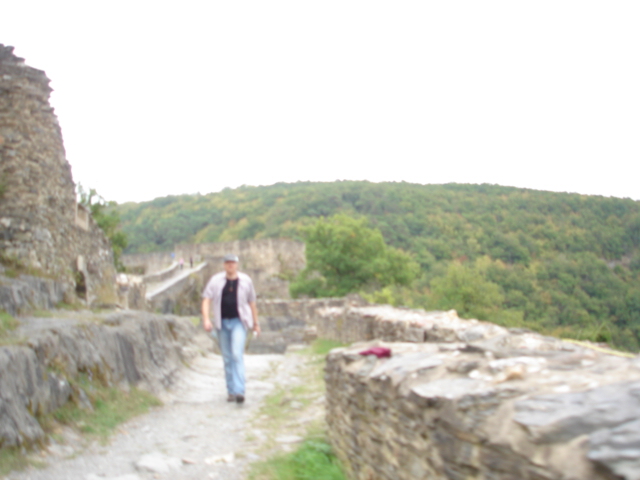 Schmidtburg 09  001002.JPG